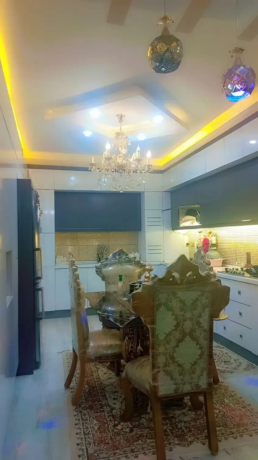 میز ناهار خوری ۶ نفره|میز و صندلی غذاخوری|شیراز, شهرک فرزانگان|دیوار