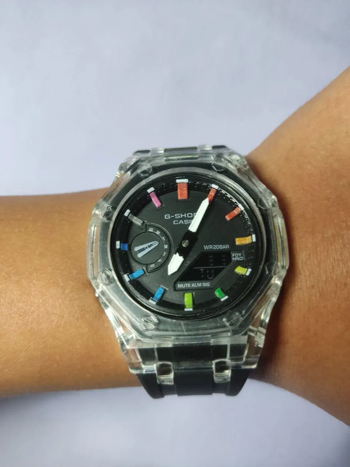 ساعت جیشاک|ساعت|قم, زنبیل آباد|دیوار