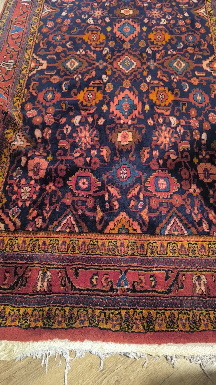 قالیچه دستباف|فرش|تهران, نظامی گنجوی (توانیر)|دیوار