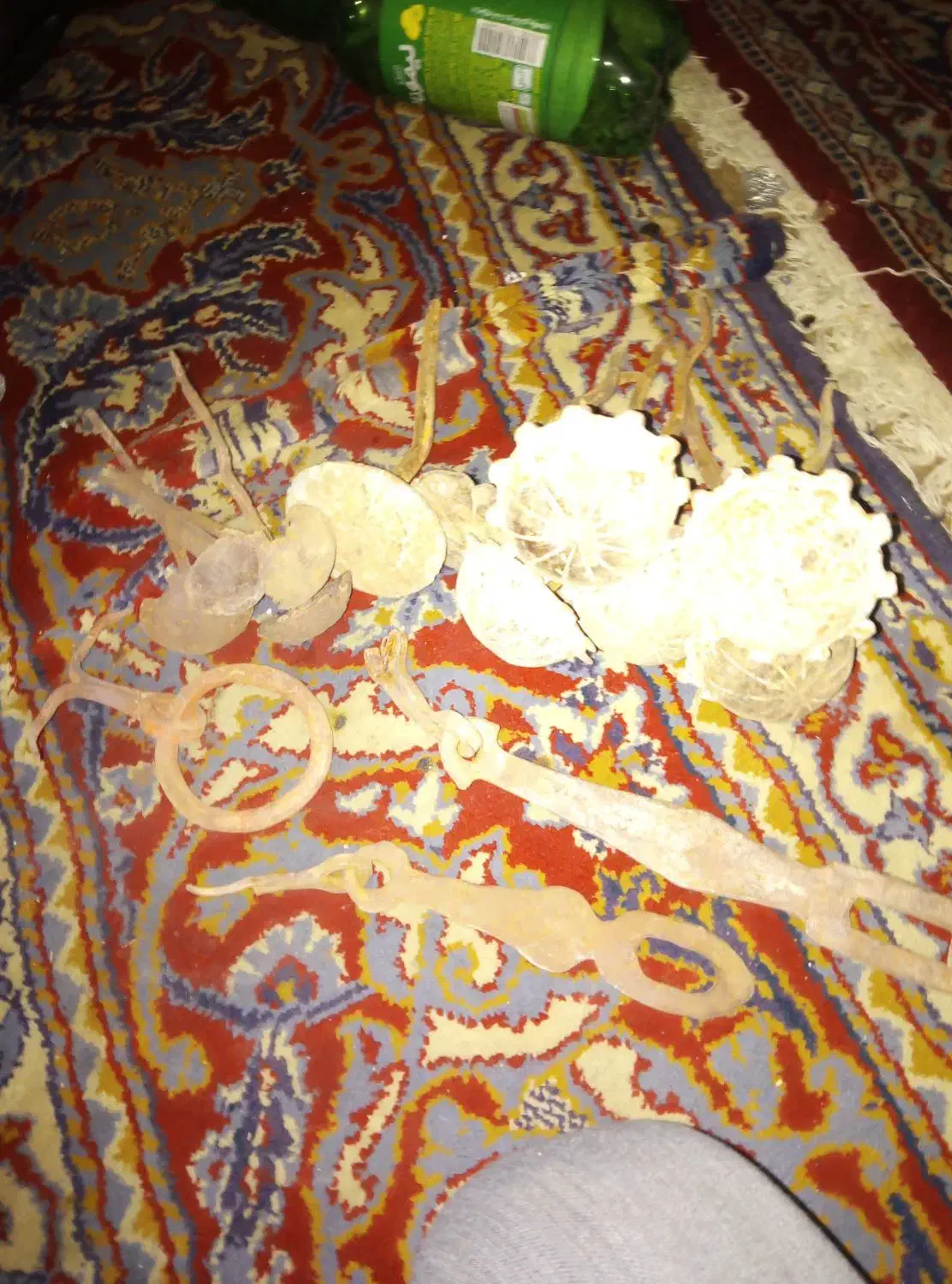 وسایل در چوبی قدیمی|کلکسیون اشیاء عتیقه|مبارکه, |دیوار