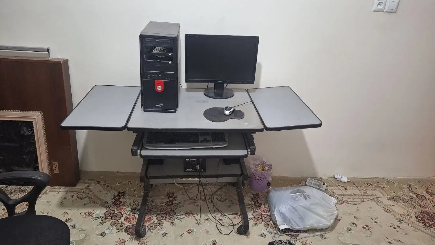 وسیله|میز تحریر و کامپیوتر|کرمانشاه, |دیوار