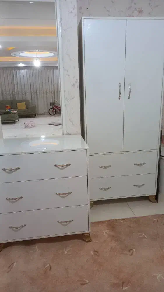 کمد دراور|جاکفشی، کمد، دراور|بجنورد, |دیوار