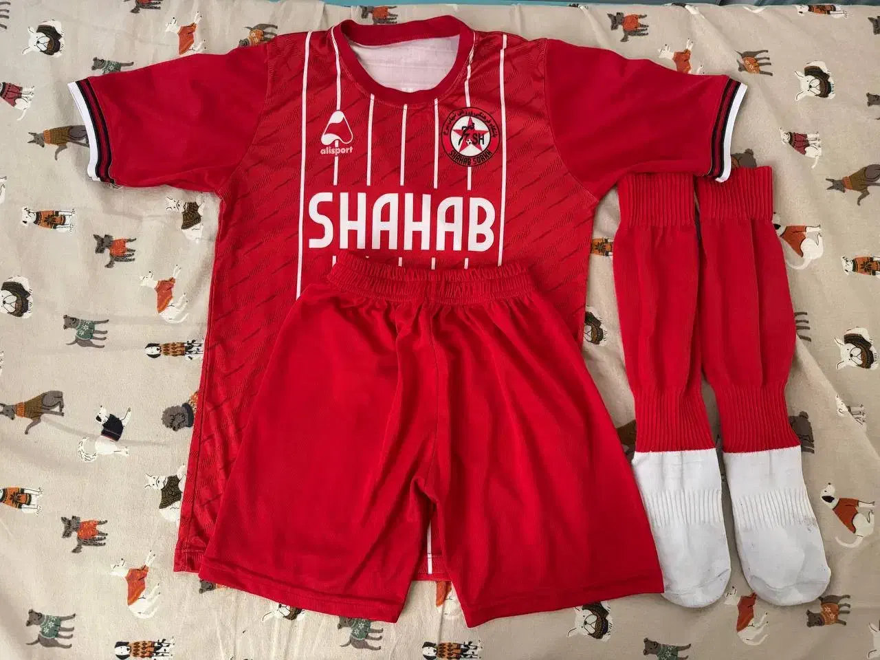 لباس و کفش فوتبال|تجهیزات ورزشی|تهران, والفجر (افسریه)|دیوار