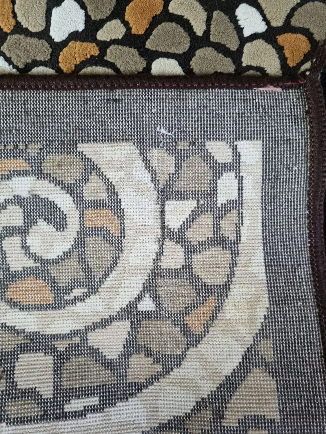 قالیچه ی سنگی|فرش|قم, پردیسان|دیوار