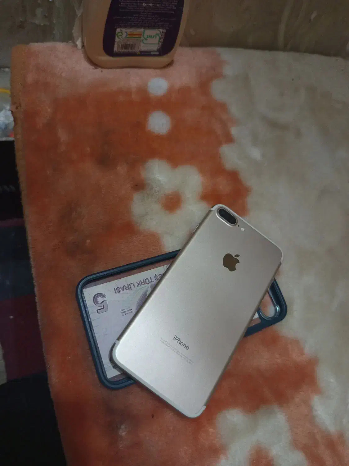 ایفون 7 پلاس  با حافظه ۱۲۸گیگ بدونه خط و خش|موبایل|کرج, کوی مهر|دیوار