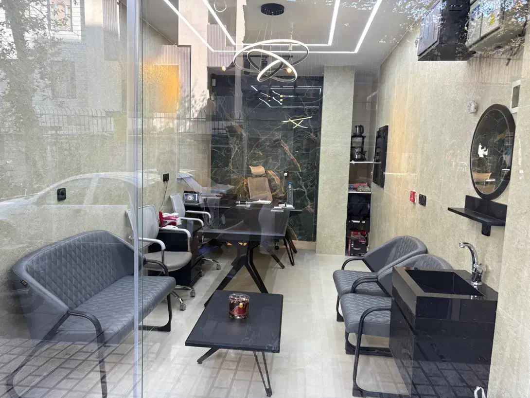 استخدام مشاور املاک شهرک ولیعصر پورسانت تا ۶۰درصد|استخدام بازاریابی و فروش|تهران, شهرک ولیعصر شمالی|دیوار