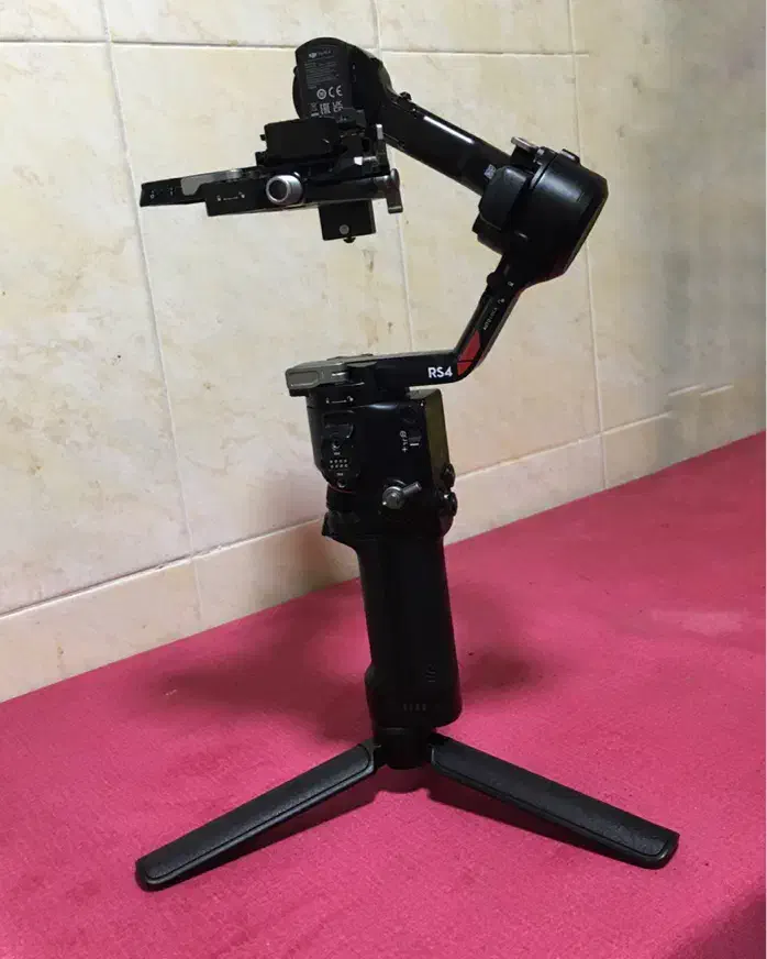 گیمبال  DJI Ronin RS4 نو با گارانتی|دوربین عکاسی و فیلم‌برداری|بابل, |دیوار