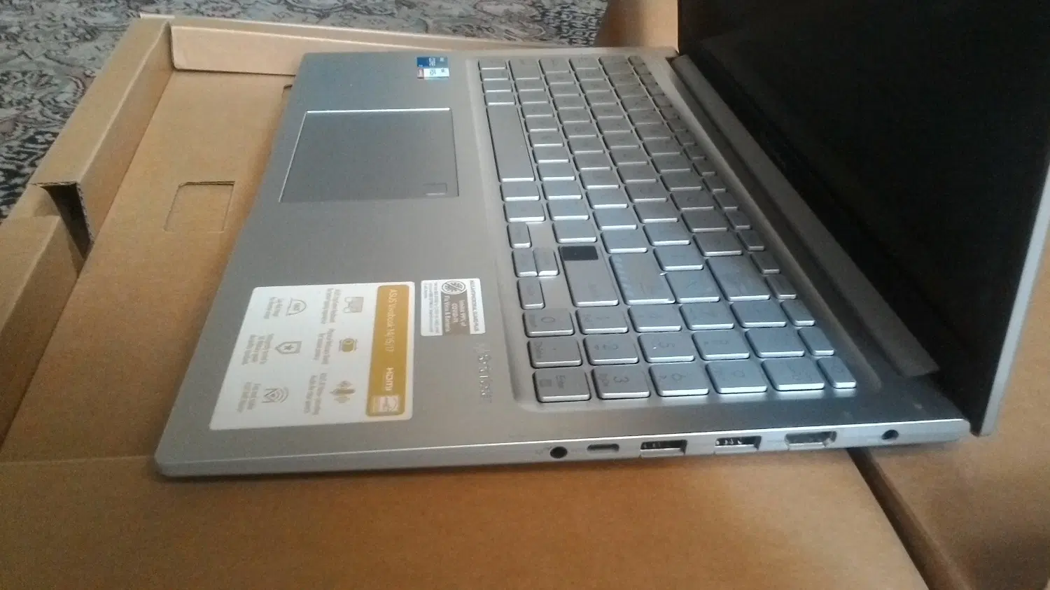 Asus Vivobook|رایانه همراه|اراک, |دیوار