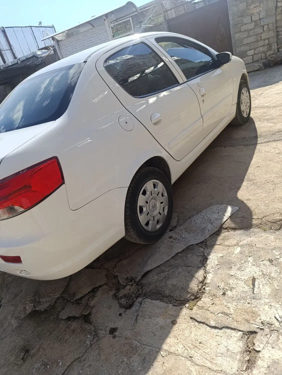 فروش ومعاوضه|خودرو سواری و وانت|روانسر, |دیوار