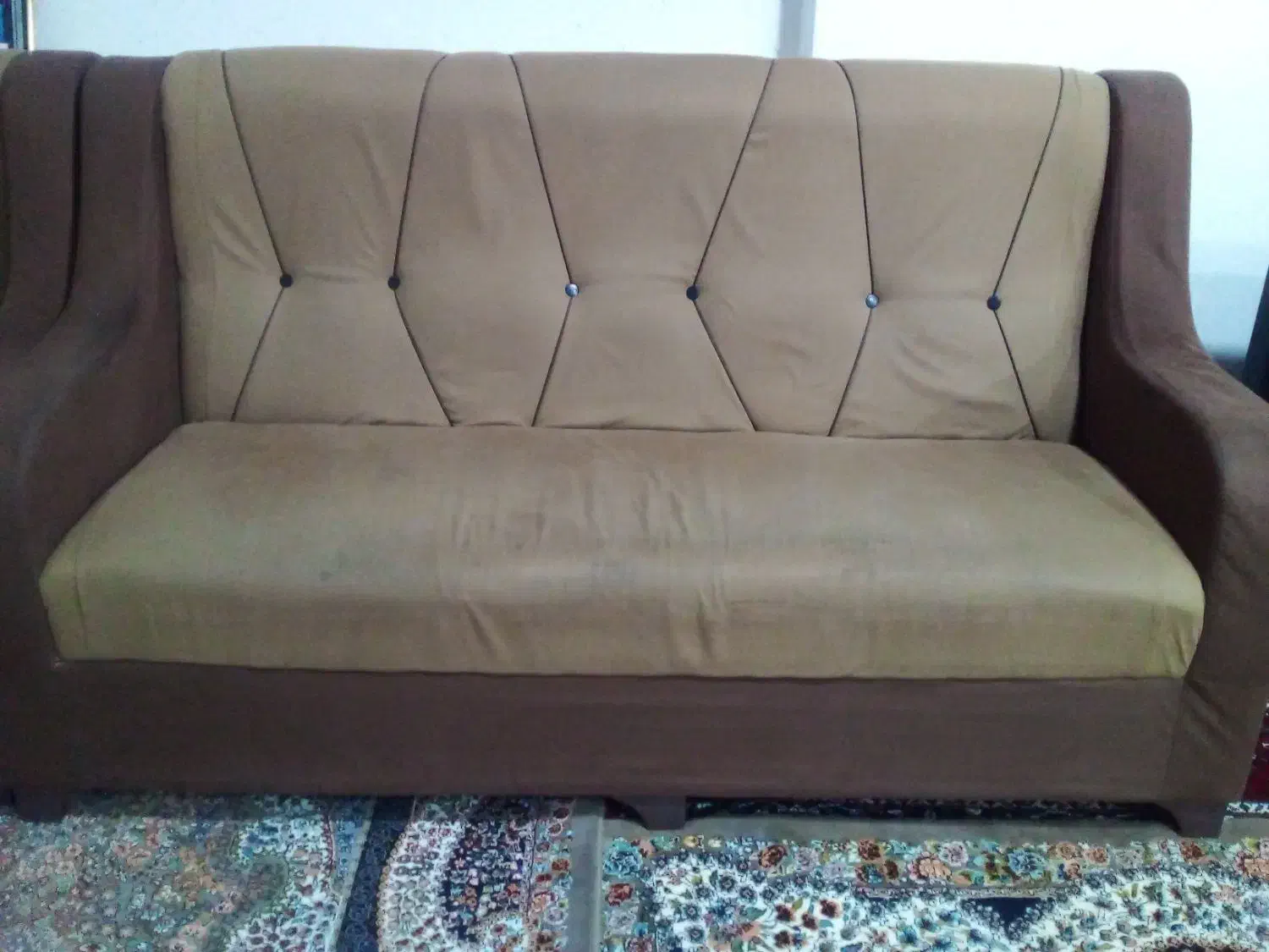 مبل ۷نفره|مبلمان خانگی و میز عسلی|شیروان (خراسان), |دیوار