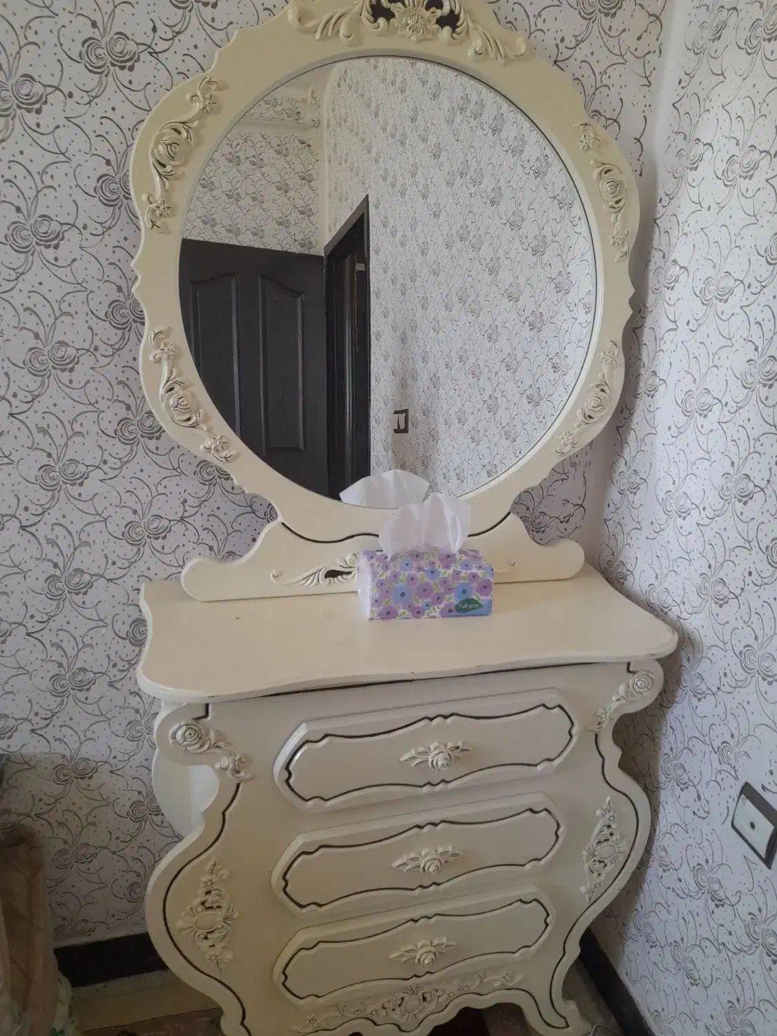 آینه کنسول|بوفه، ویترین، کنسول|نورآباد, |دیوار