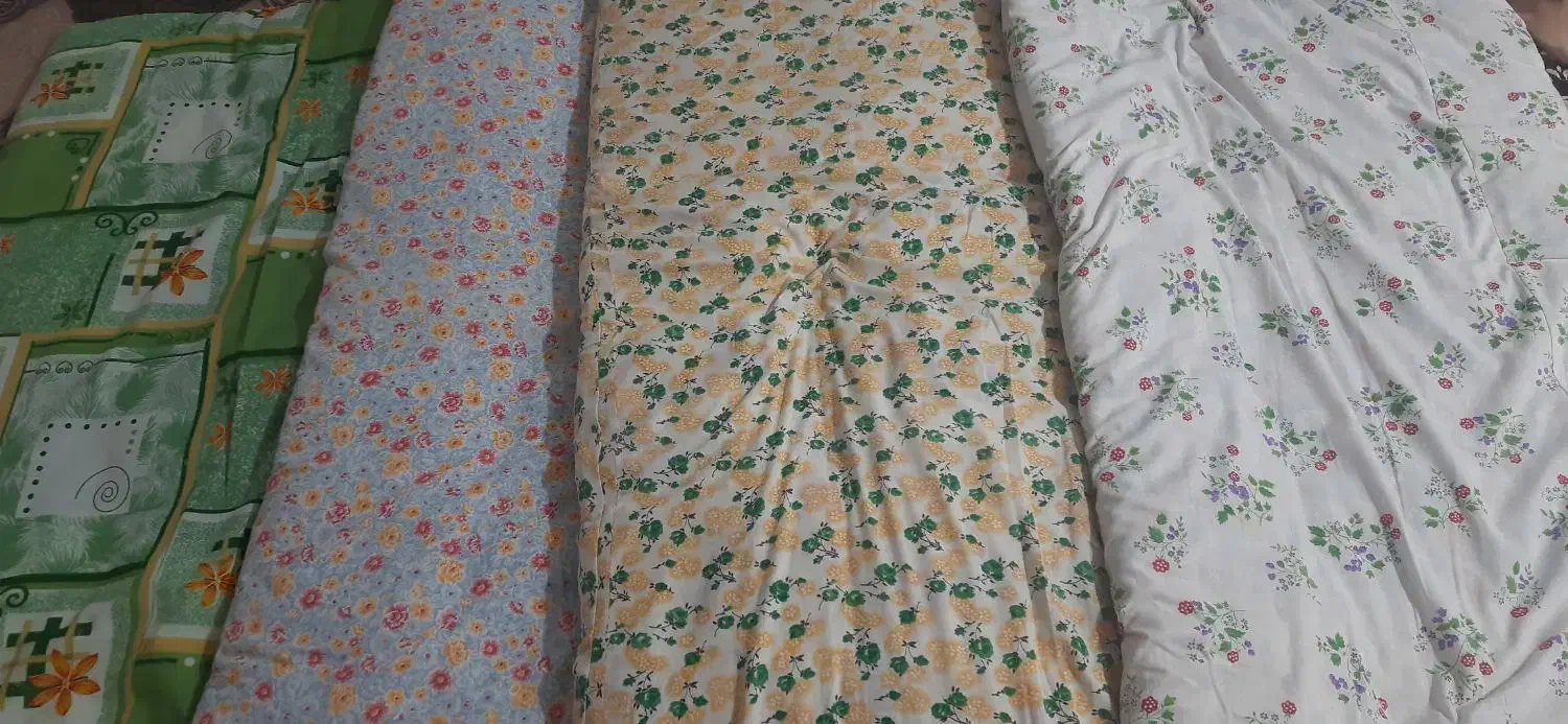 تشت پنبه ای|رختخواب، بالش، پتو|گالیکش, |دیوار