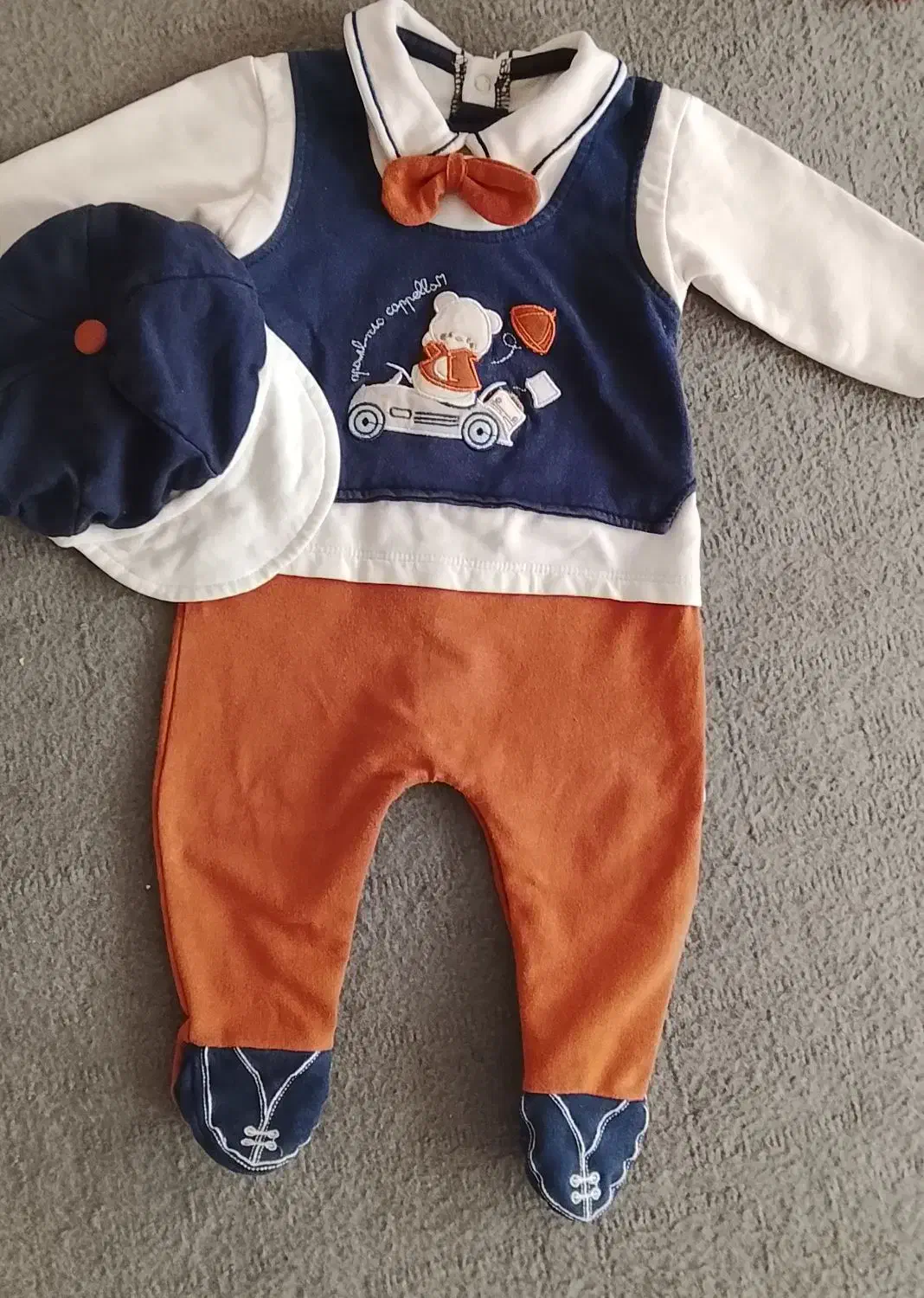 سرهمی جنس عالی همراه کلاه|کفش و لباس بچه|قم, نیروگاه|دیوار