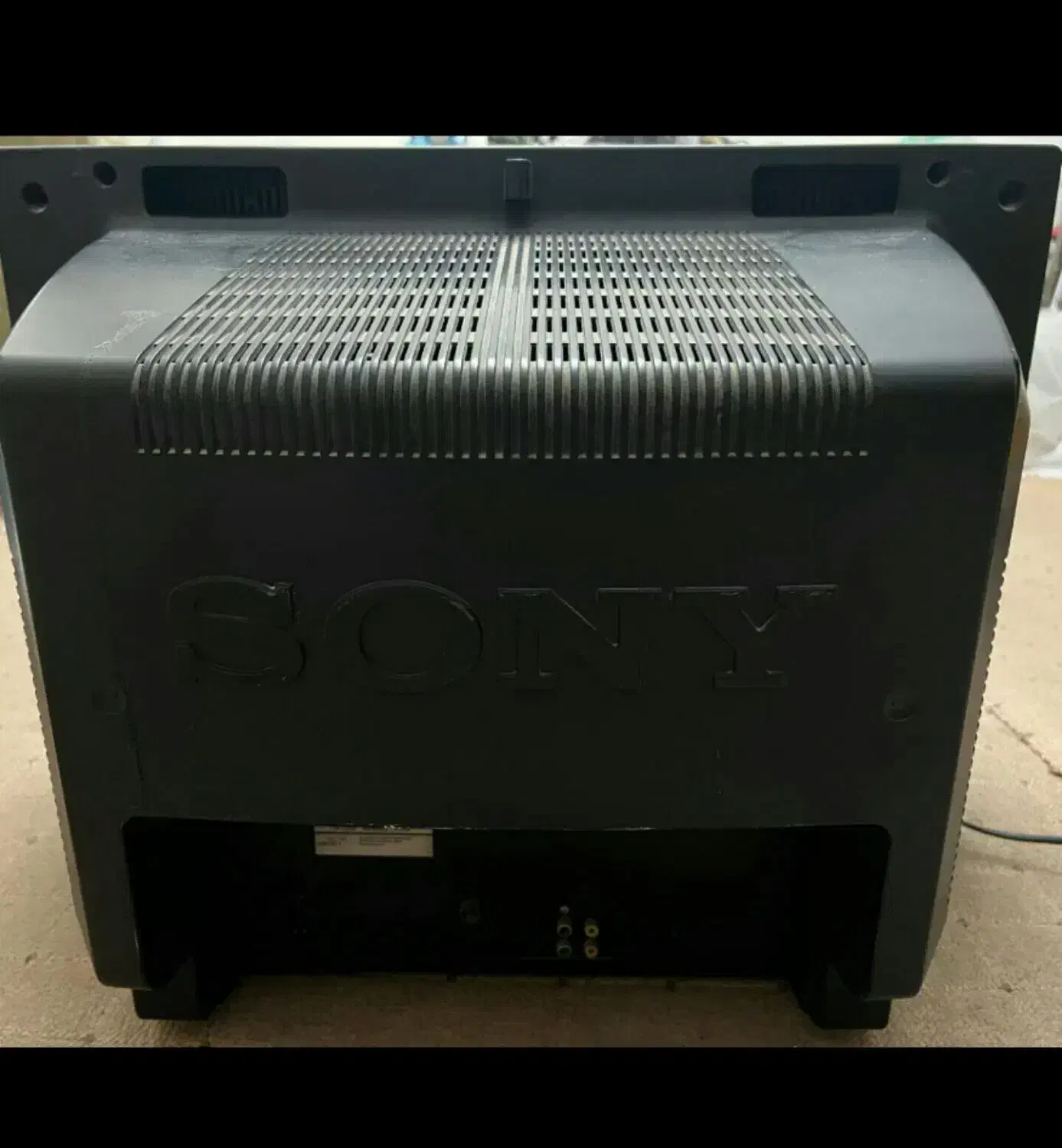 تلویزیون 21 اینج سونی (قیمت توافقی است)|تلویزیون و پروژکتور|همدان, |دیوار