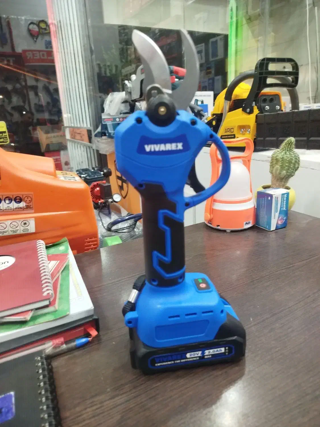 قیچی شارژی|ابزارآلات|اصفهان, آفاران|دیوار