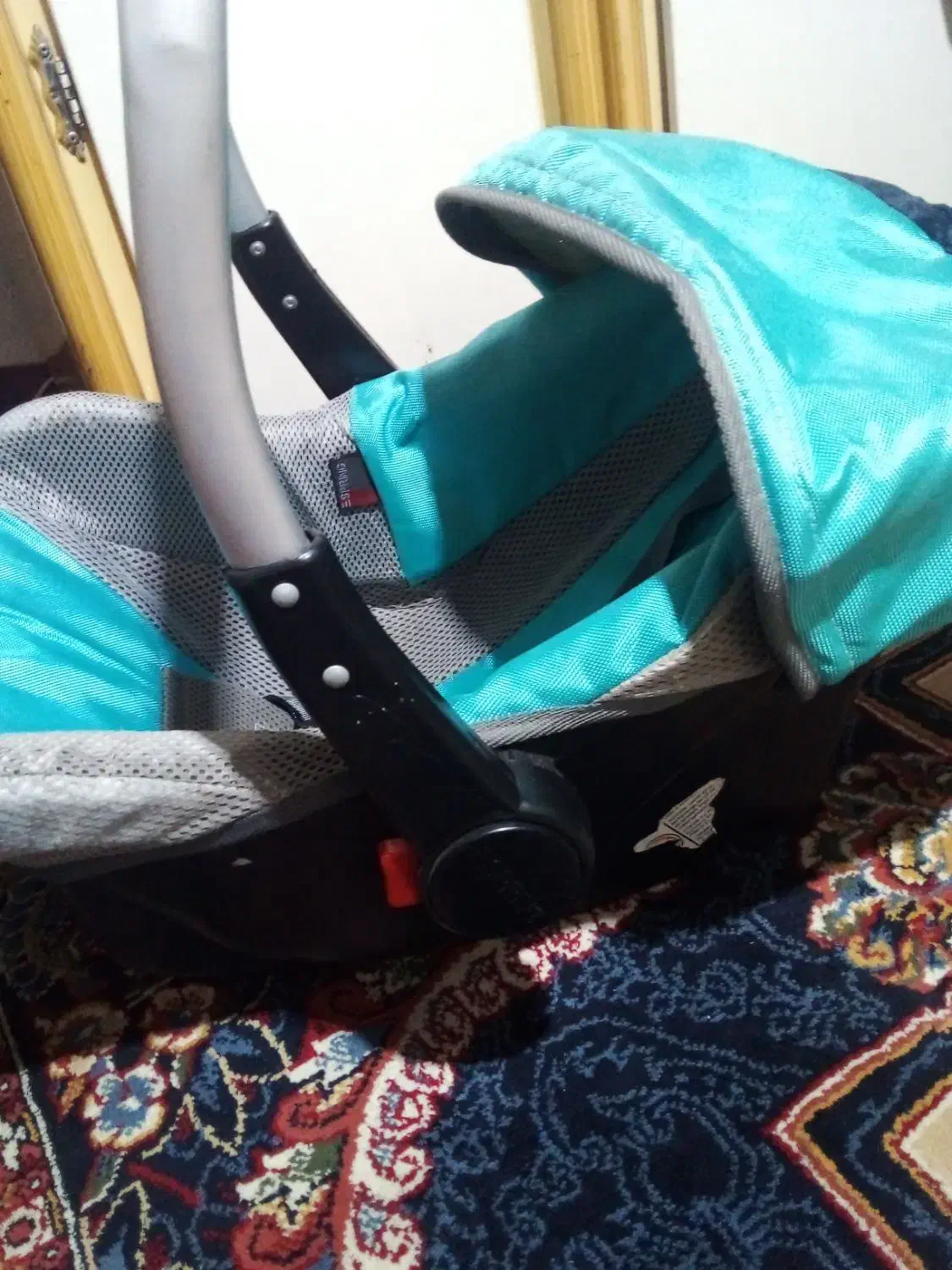 کریر در حد نو|کالسکه و لوازم جانبی|بم, |دیوار