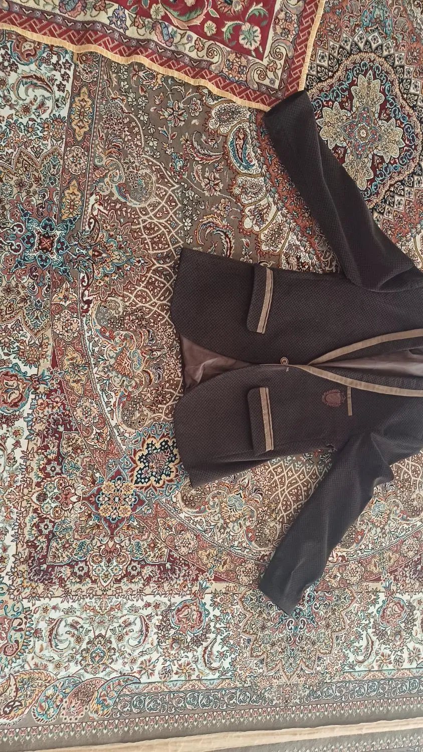 تک کت|لباس|خرمدره, |دیوار