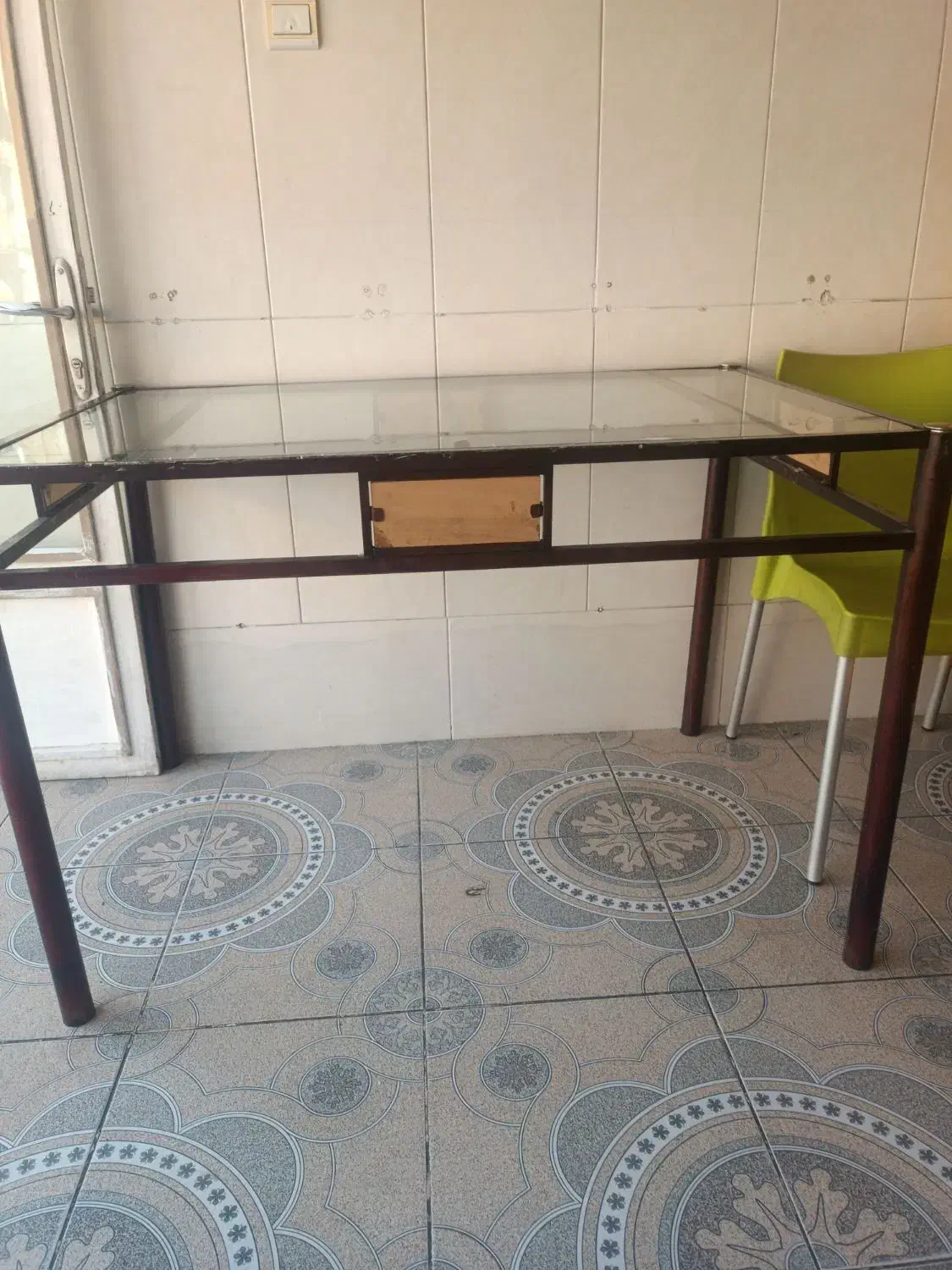 میزناهارخوری بدون صندلی|میز و صندلی غذاخوری|قم, سید معصوم|دیوار