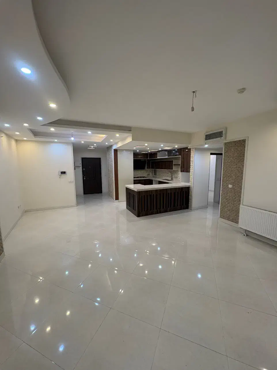 صادق اصفهانی/شیک و خاص/برای عروس های خوش سلیقه|اجارهٔ آپارتمان|کاشان, امیرکبیر|دیوار