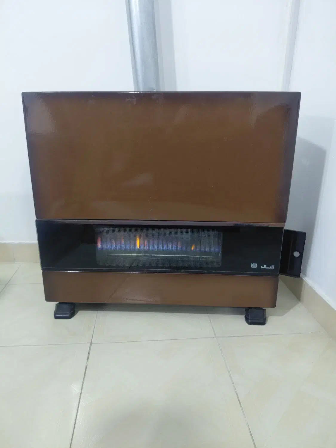 بخاری ابسال در حد نوع کار کردش عالی|بخاری، هیتر، شومینه|رشت, ولکس|دیوار