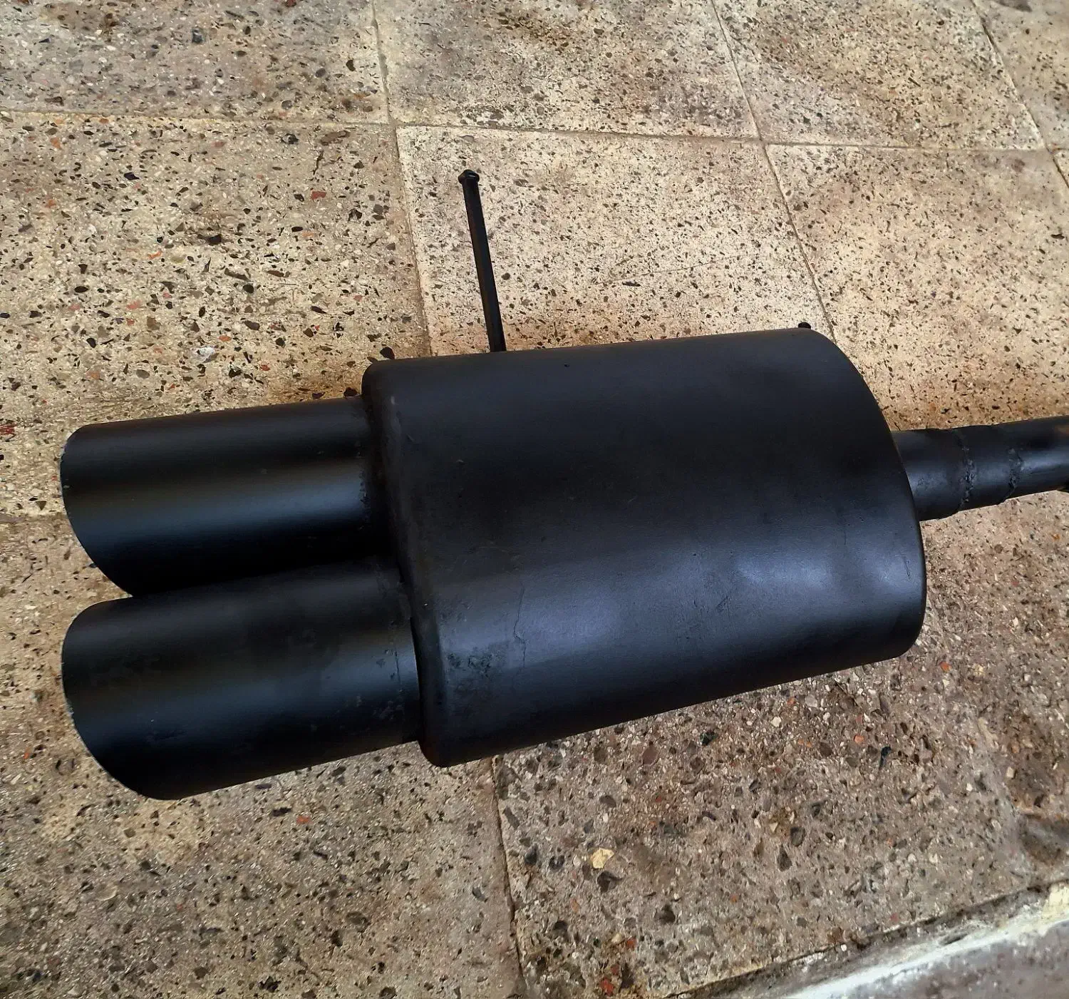 منبع اگزوز ۷۱۵ دولول و فنر لول عقب تیبا ساینا|قطعات یدکی و لوازم جانبی|رشت, دیانتی|دیوار