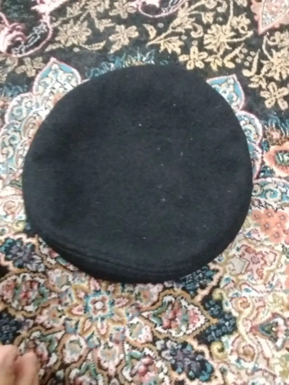 کلاه مردانه|لباس|رشت, فلسطین|دیوار