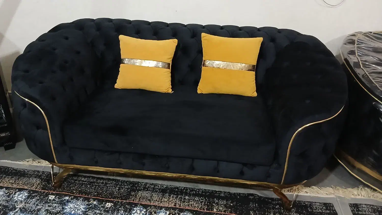 مبل ۷ نفره نونو با میز عسل خوردی  ۴۷ میلیون|مبلمان خانگی و میز عسلی|فردیس, شهرک شهید حسینی|دیوار