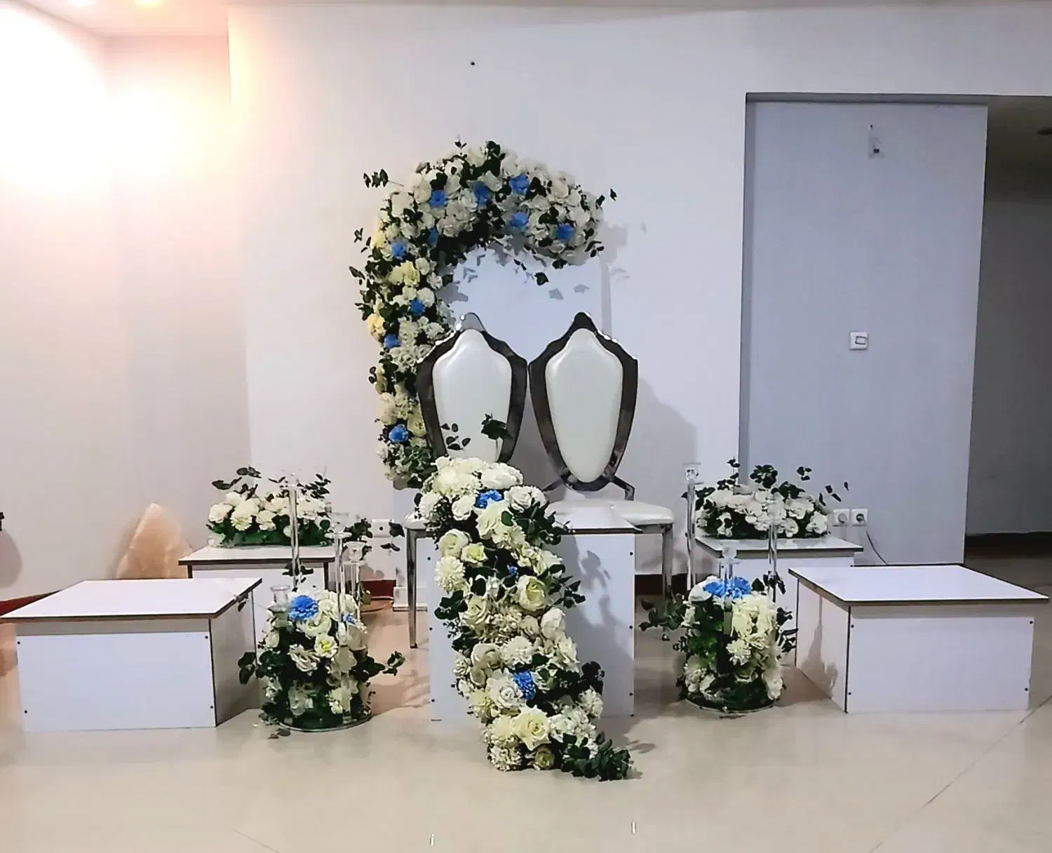 تشریفات مجالس گل آرایی بادکنک آرایی کرایه کالا|خدمات پذیرایی، مراسم|شیراز, تاچارا|دیوار