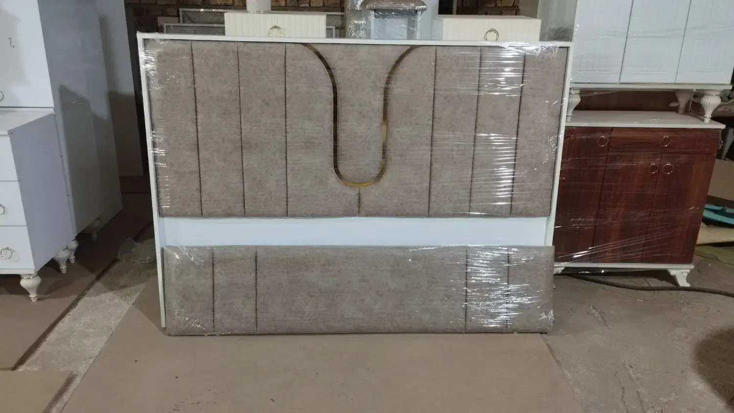 تخت و سرویس خواب|تخت و سرویس خواب|مرند, |دیوار