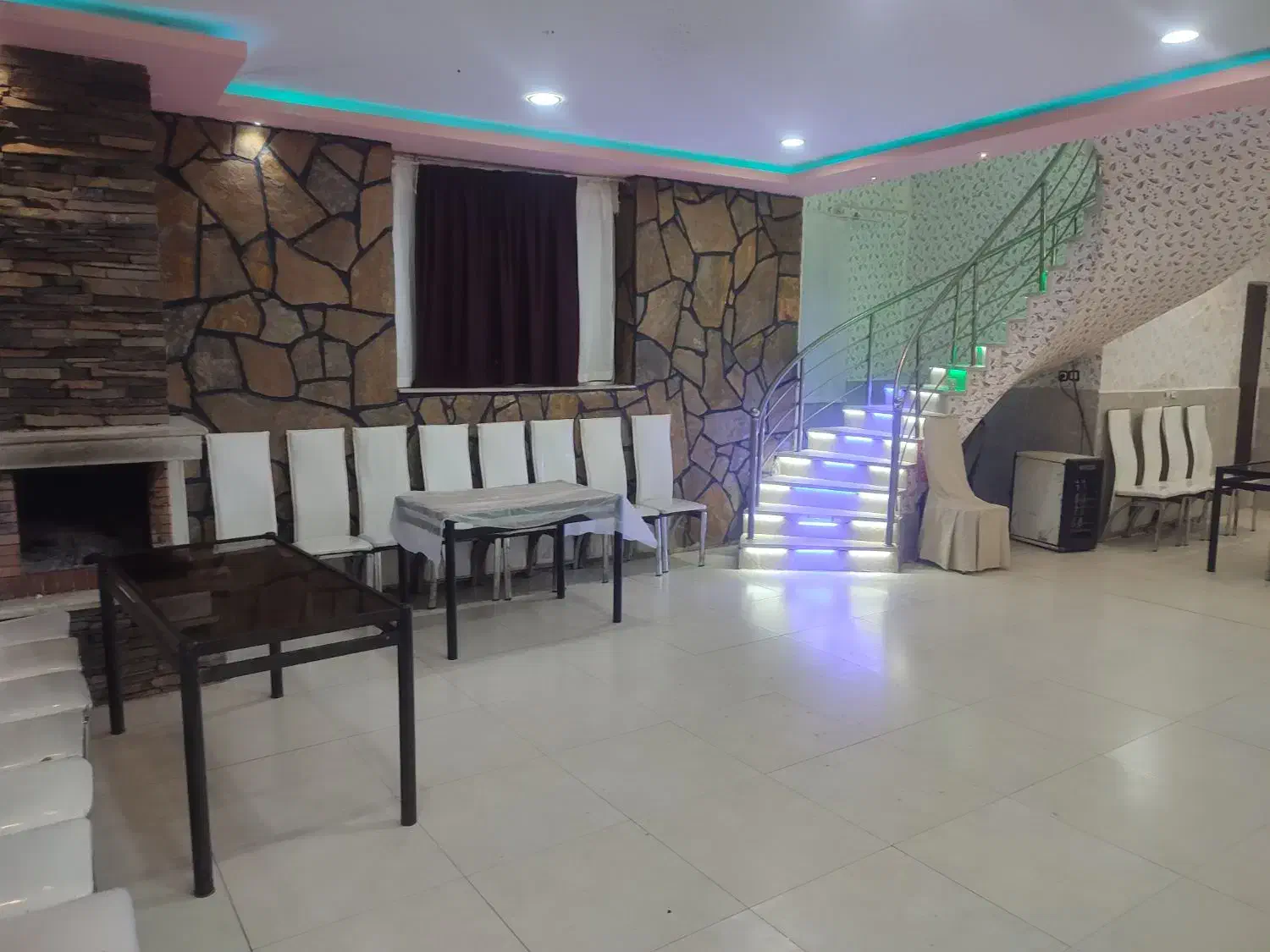 باغ ویلا جهت مهمانی های خانوادگی|خدمات پذیرایی، مراسم|کرمان, |دیوار