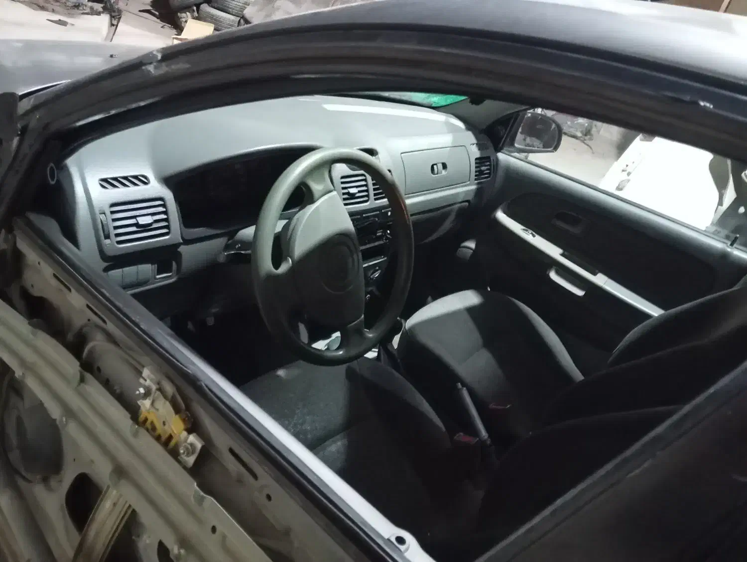 فروش خودرو تصادفی|خودرو سواری و وانت|تربتحیدریه, کاشانی|دیوار