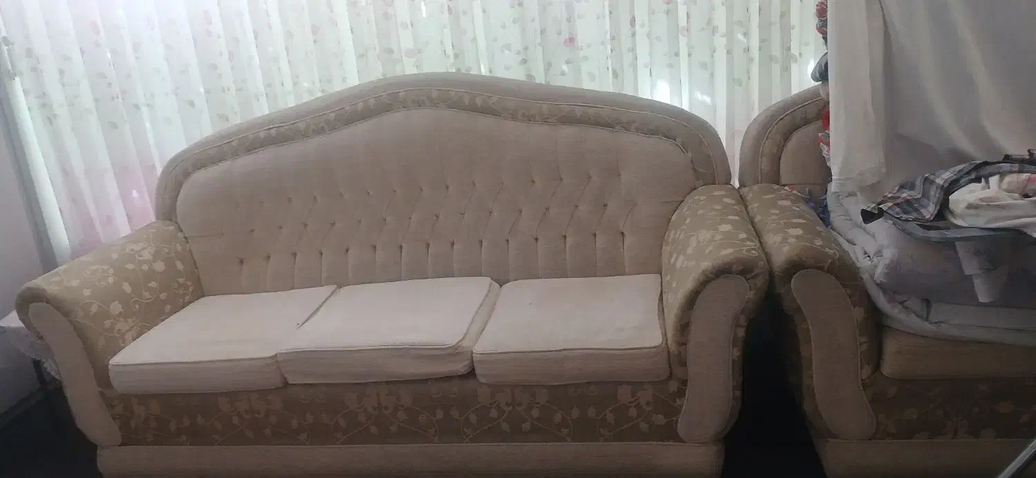 مبل ۵ نفره سالم و تمیز یک دو نفره یک سه نفره|مبلمان خانگی و میز عسلی|ملایر, |دیوار