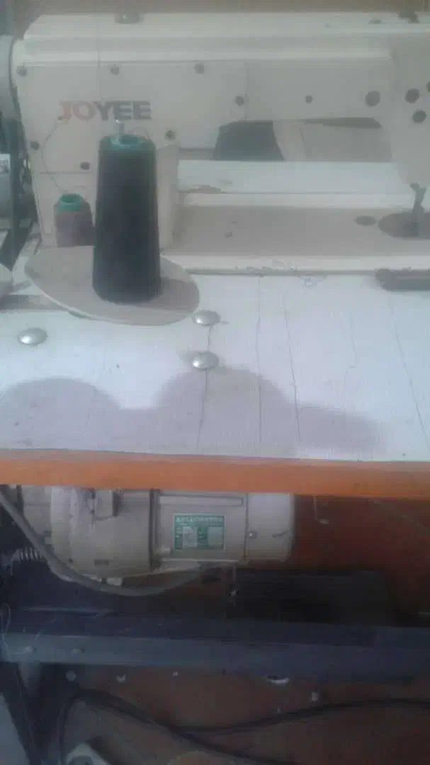 چرخ خیاطی راسته زیگزال قیچی اتو بخار وسایل کارگاه|چرخ خیاطی و ریسندگی|تهران, امام حسین|دیوار