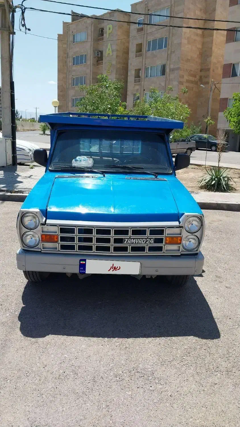 وانت نیسان ۹۴ تناژ پایین|خودرو سواری و وانت|گلبهار, شهر جدید گلبهار|دیوار