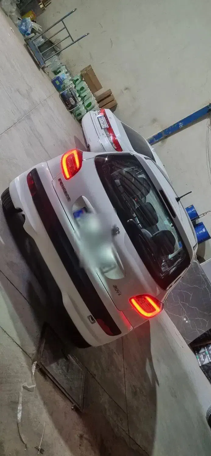 پژو207پانوراما402|خودرو سواری و وانت|خمینیشهر, |دیوار