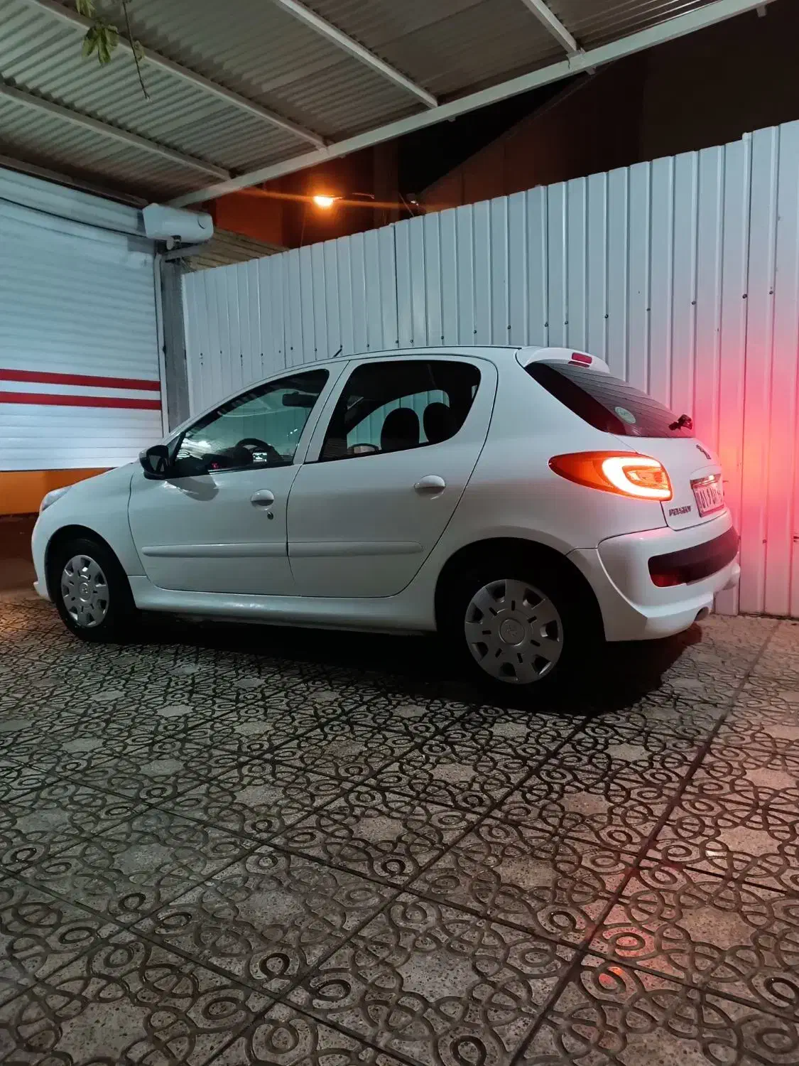 207 مدل 99 سقف فلز|خودرو سواری و وانت|تبریز, |دیوار