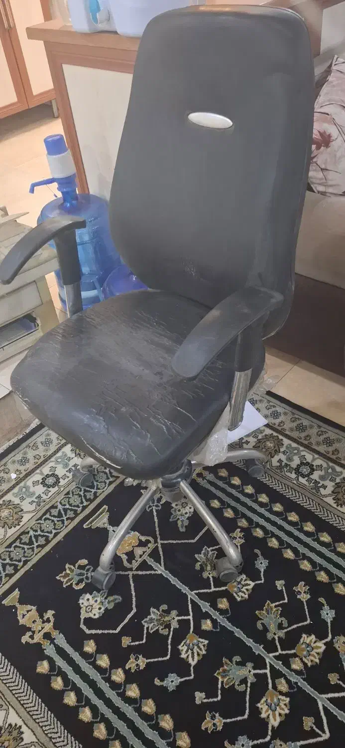 صندلی چرخدار|دفتر کار|اهواز, کوروش|دیوار