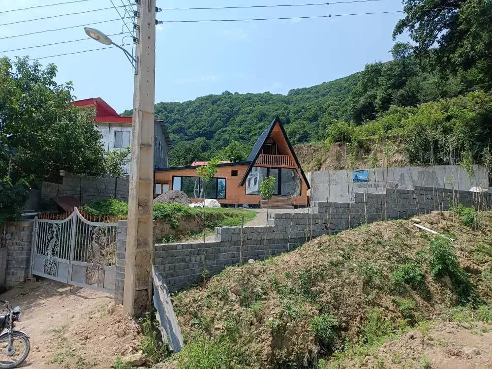 کلبه سوییسی استخر دار|اجارهٔ کوتاهمدت ویلا و باغ|پل سفید, |دیوار