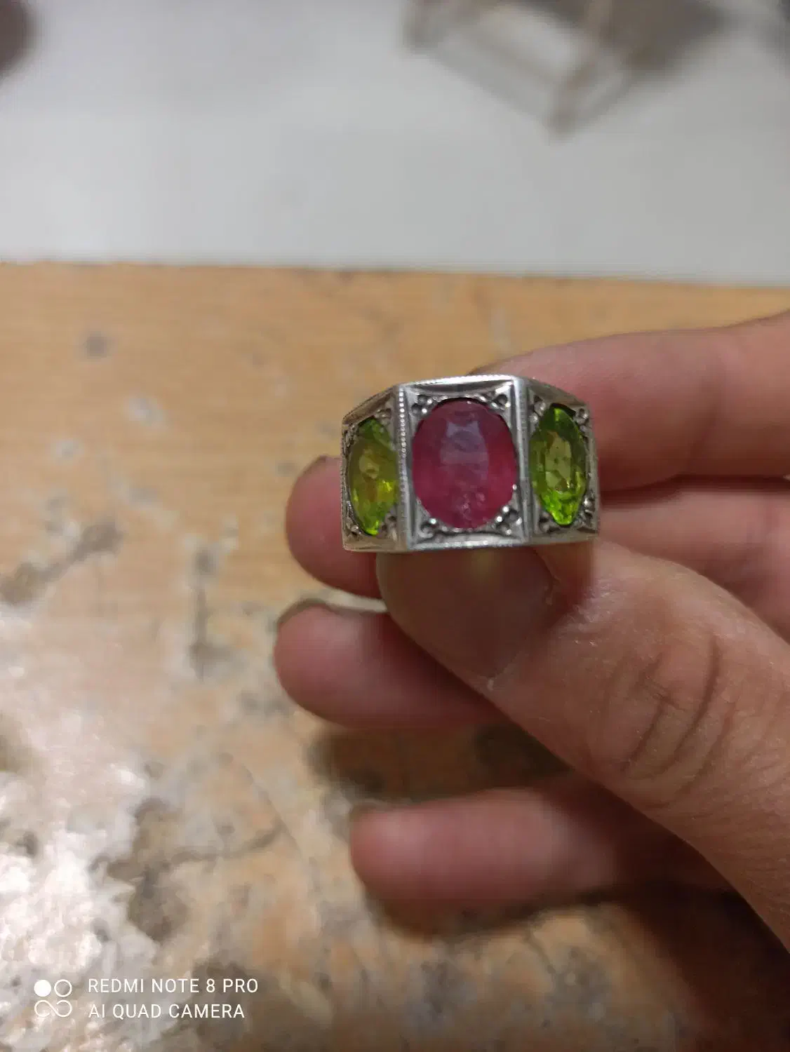 جواهر چند نگین زبرجدو یاقوت|جواهرات|شهرضا, |دیوار