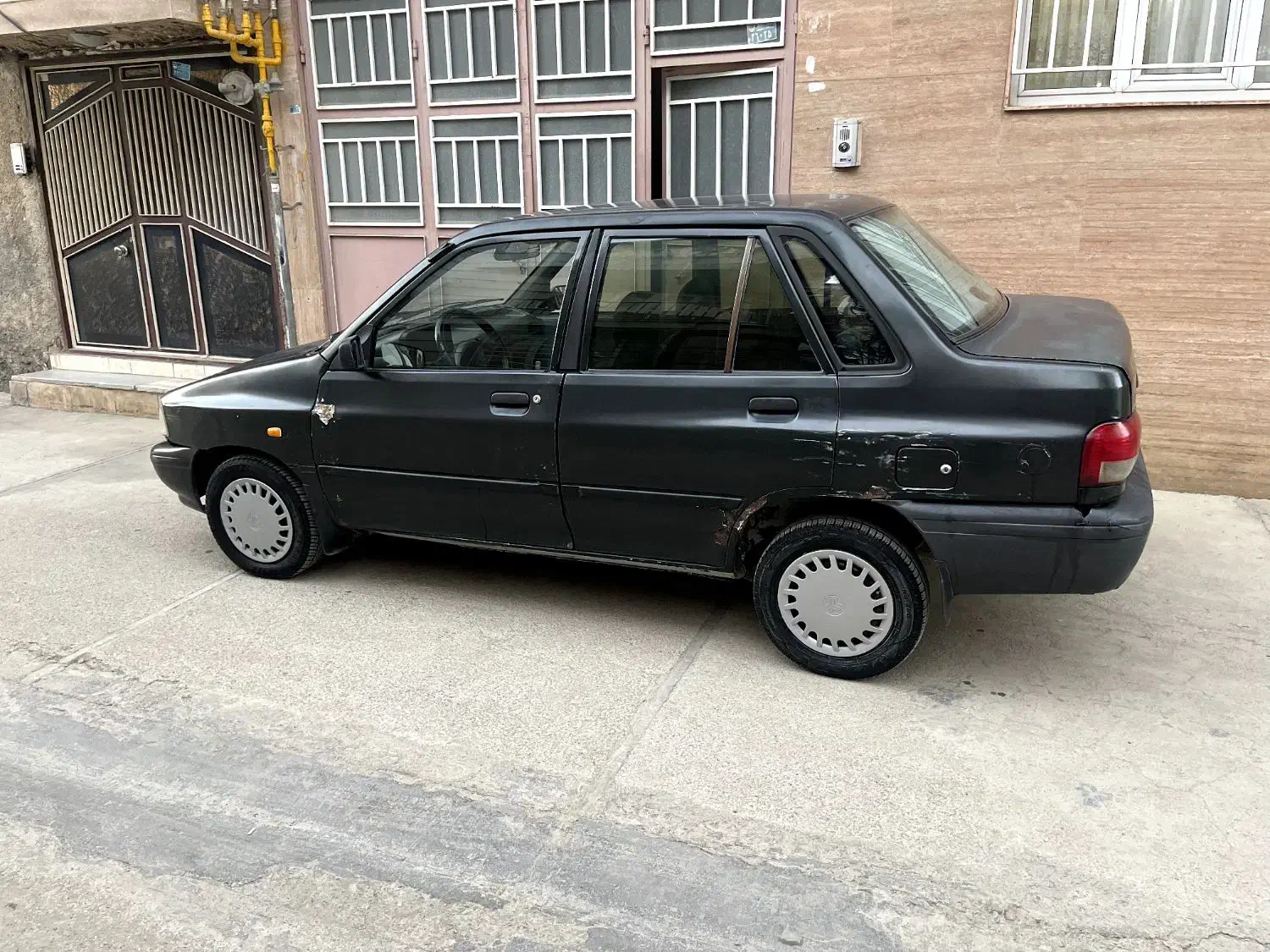 فروشی|خودرو سواری و وانت|مریوان, |دیوار