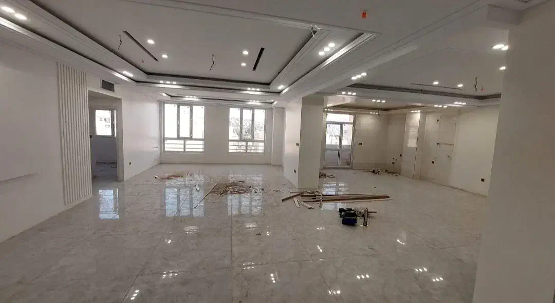 تک واحدی 180متر / سند تک برگ « یاسمن »|فروش آپارتمان|خرمآباد, |دیوار