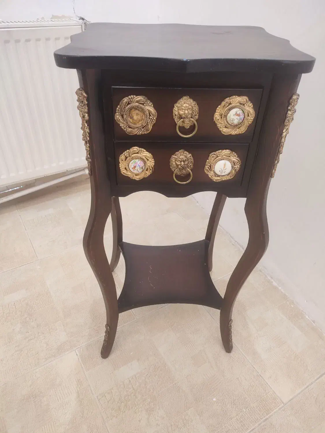 میزتلفن درحد ب قیمت 200000|میز تلفن|زنجان, |دیوار