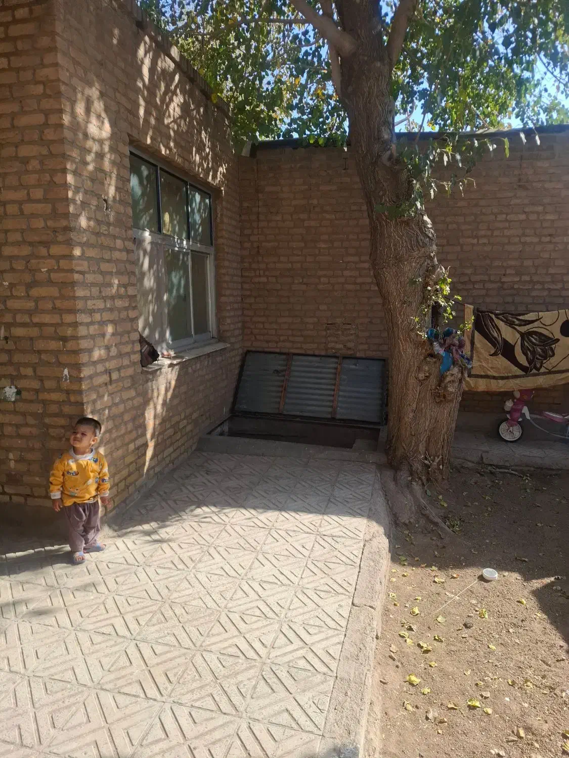 فروش ملک مسکونی درزرندیه|فروش زمین و ملک کلنگی|زرندیه, |دیوار