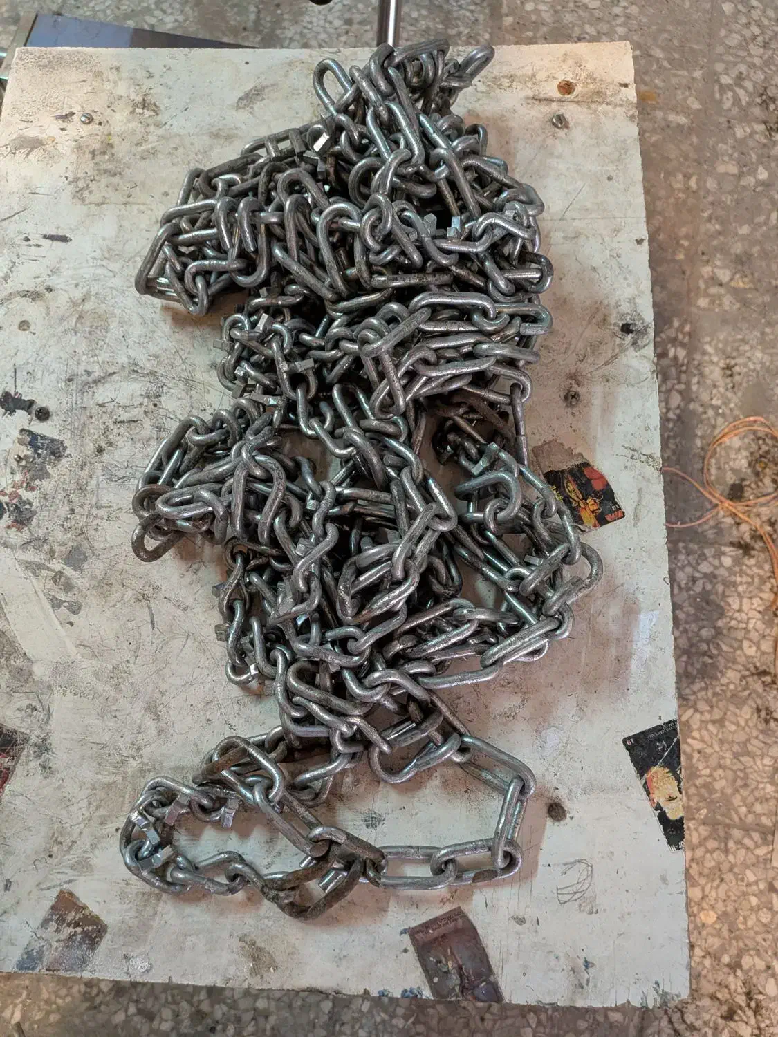 زنجیر چرخ سایز 15سمند پژو ال۹۰|قطعات یدکی و لوازم جانبی|تهران, جهاد|دیوار