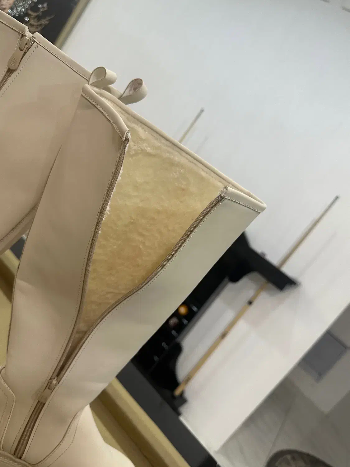 بوت پوتین|کیف، کفش، کمربند|ارومیه, |دیوار