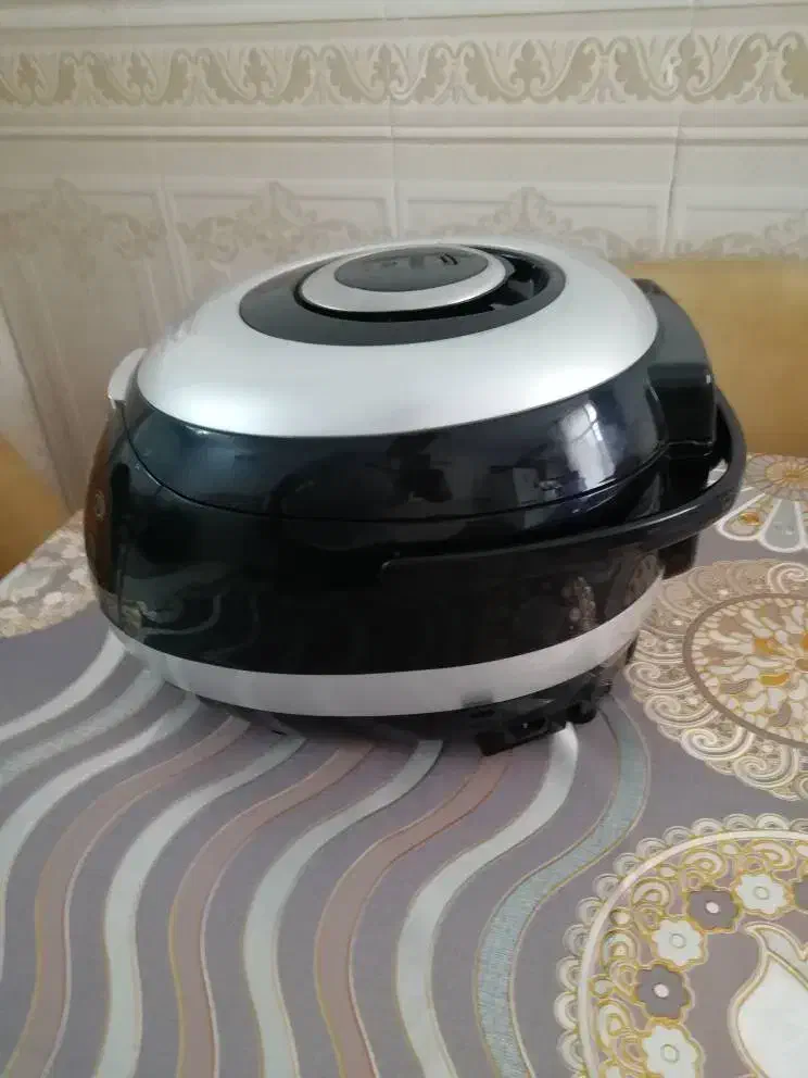 جی پز ۱۶ کاره بوش اصل تمام لمسی|اجاق گاز و لوازم برقی پخت‌وپز|اسلام‌شهر, مظفریه|دیوار