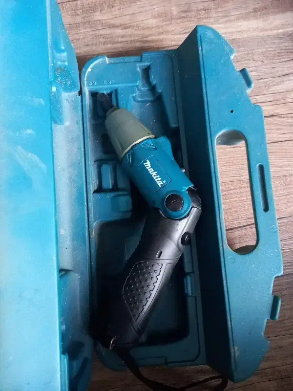 پیچ گوشتی برقی ماکیتا|ابزارآلات|همدان, |دیوار