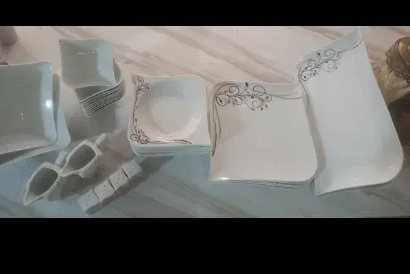 سرویس چینی ۱۲نفره چینی توس|ظروف سرو و پذیرایی|اسلام‌شهر, باغ فیض|دیوار