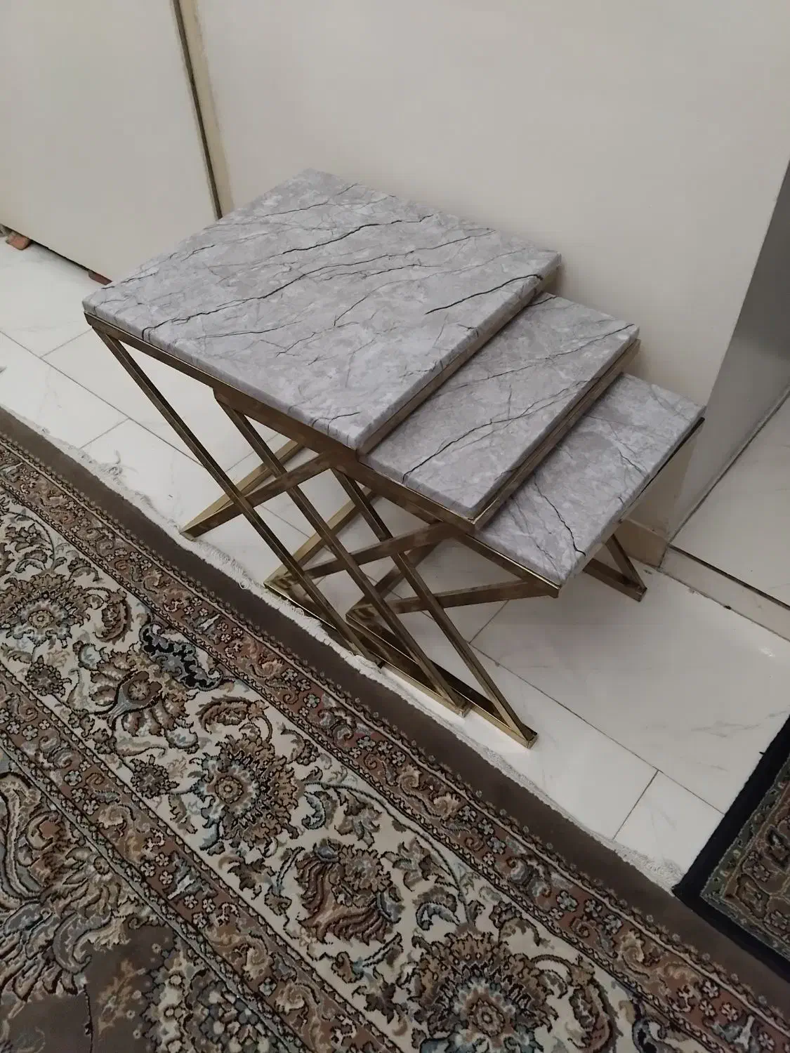 میز عسلی نو جدید فلزی طلایی|مبلمان خانگی و میز عسلی|ری, منصوریه منگل|دیوار