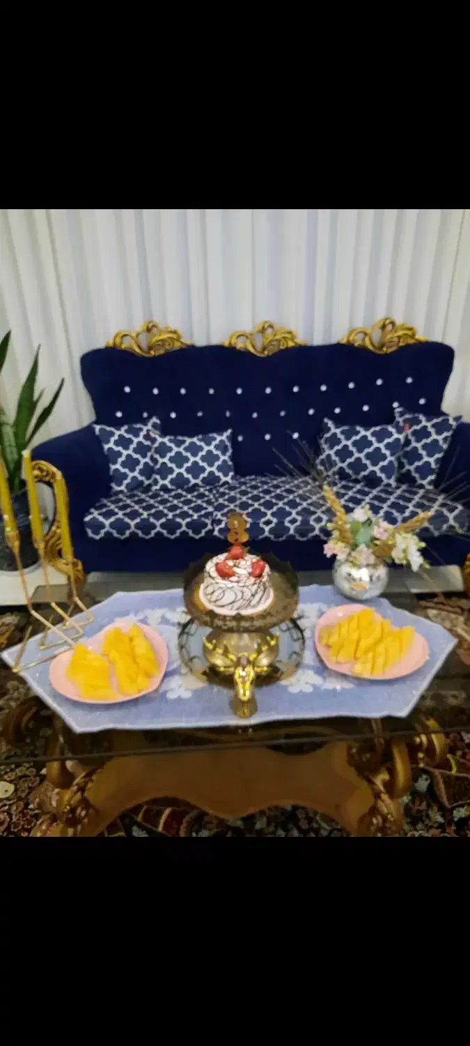 مبل ۷ نفره و ویترین|مبلمان خانگی و میز عسلی|بهارستان, |دیوار